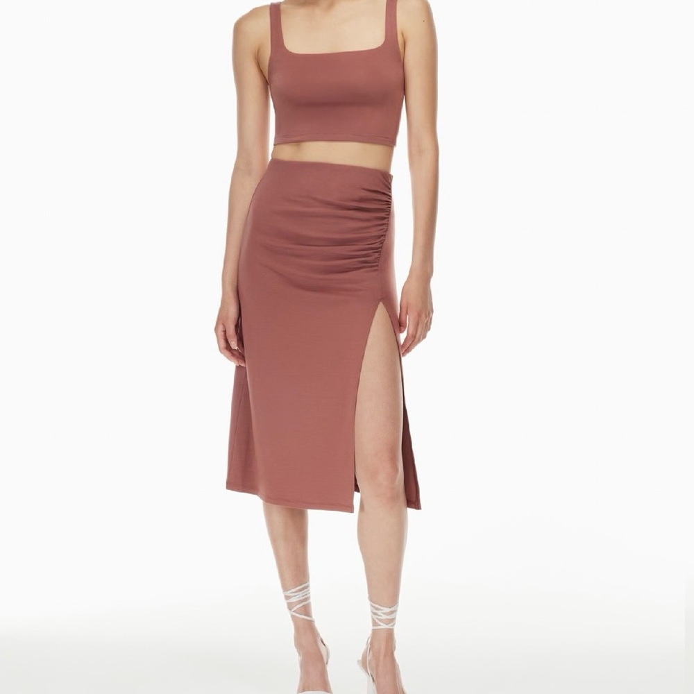 ARITZIA WILFRED VESPA SKIRT MOCHA SORBET
